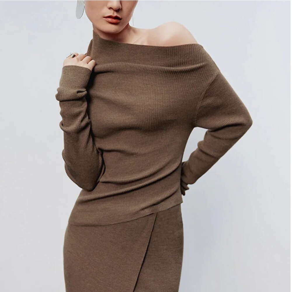NWT - Commense Caramel Asymmetric Neckline Long Sleeve Knit Top XS
